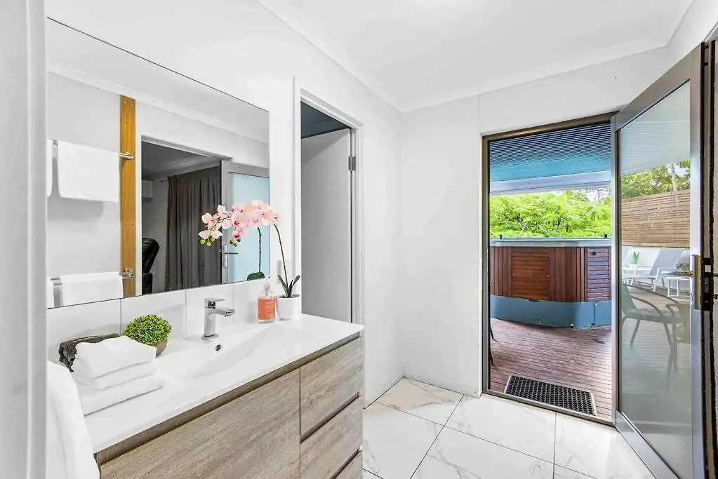 Peregian Beach Holiday House & Resort Pet Friendly Holiday home Peregian Beach